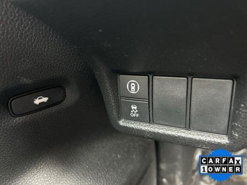 Used 2023 Honda Civic LX image 17