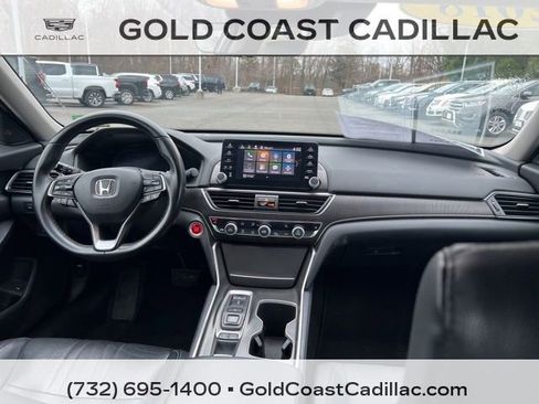 Used 2018 Honda Accord EX-L image 9