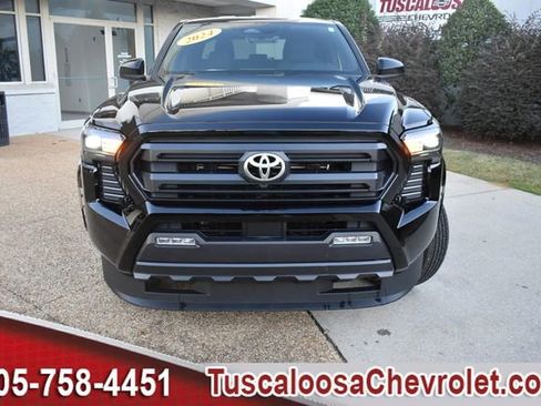 Used 2024 Toyota Tacoma SR5 image 4