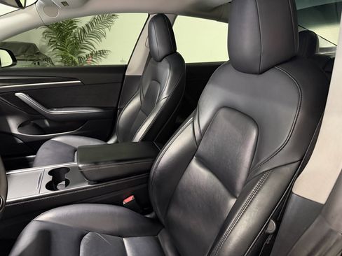 Used 2022 Tesla Model 3 Long Range image 10