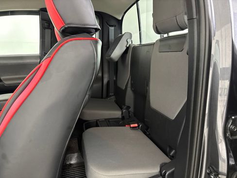 Used 2019 Toyota Tacoma SR w/ SX Package RWD image 20