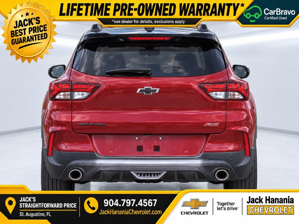 Used 2023 Chevrolet TrailBlazer RS w/ Sun and Liftgate Package FWD image 6