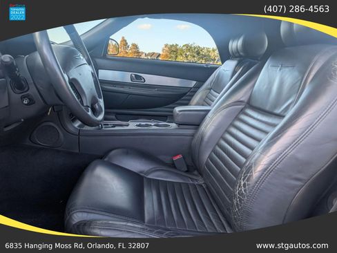 Used 2002 Ford Thunderbird image 13