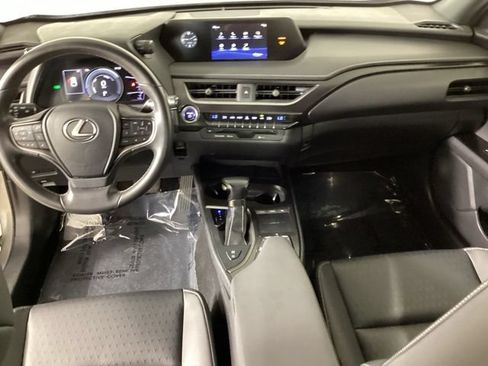 Used 2020 Lexus UX 250h AWD/4WD image 34