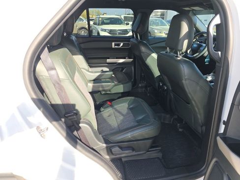 Certified 2022 Ford Explorer Timberline image 4