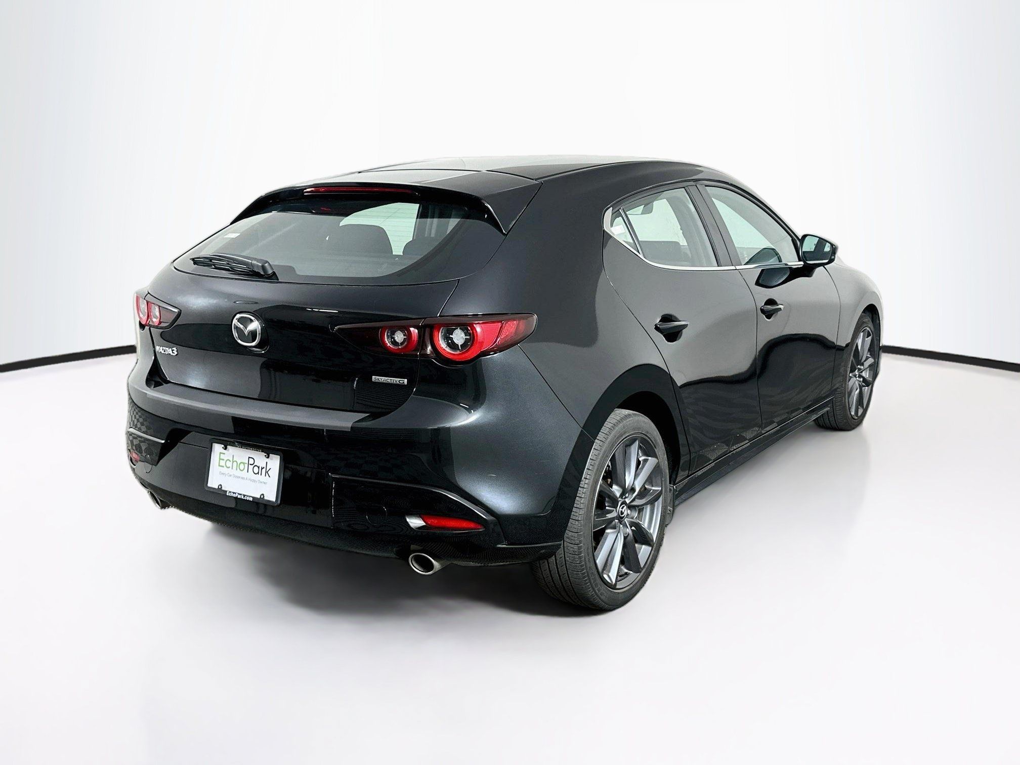 Used 2024 MAZDA MAZDA3 s FWD image 9