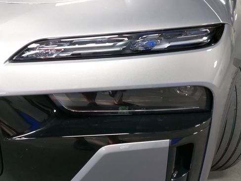 New 2025 BMW 760i xDrive w/ Executive Package AWD/4WD image 32