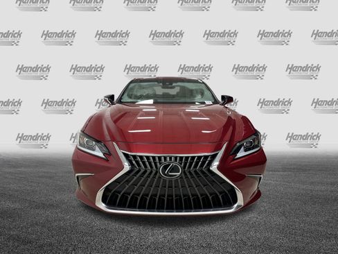 Used 2025 Lexus ES 350 w/ Premium Package image 3