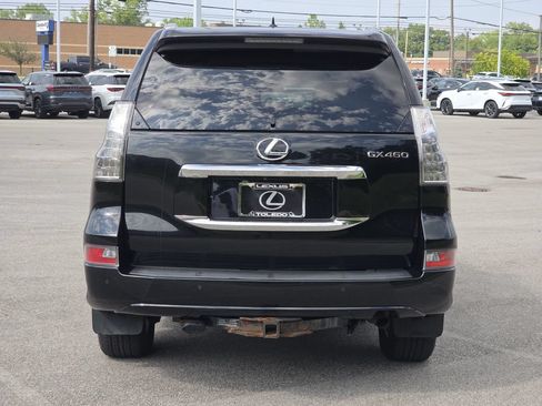Used 2014 Lexus GX 460 w/ Premium Package AWD/4WD image 7