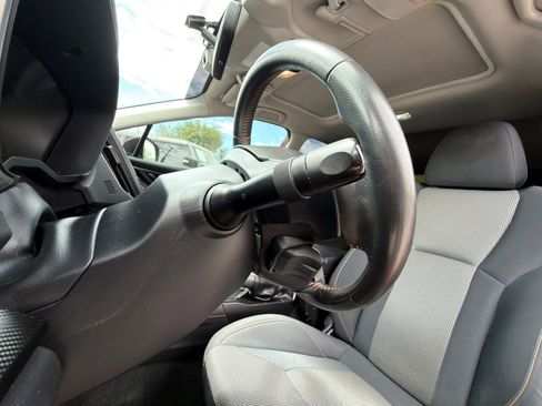 Used 2023 Subaru Crosstrek 2.0i Premium AWD/4WD image 37