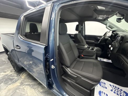 Used 2024 GMC Sierra 1500 Pro w/ Graphite Edition image 18