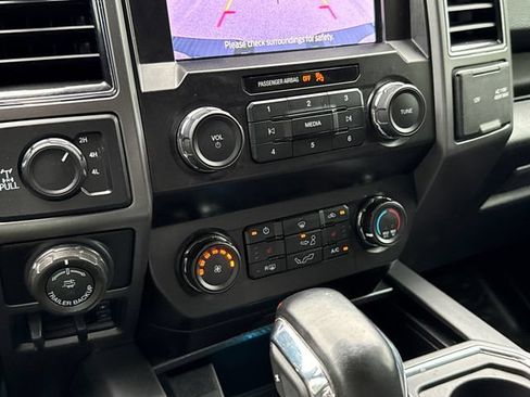Used 2020 Ford F150 XLT w/ Equipment Group 302A Luxury AWD/4WD image 26