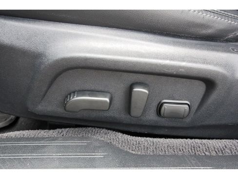 Used 2017 Subaru Outback 2.5i Limited AWD/4WD image 31