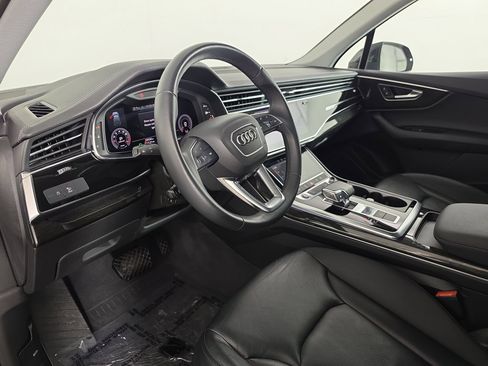 Used 2023 Audi Q7 2.0T Premium Plus w/ Convenience Package AWD/4WD image 13