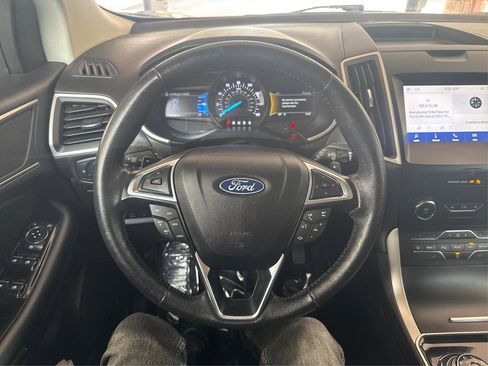 Used 2020 Ford Edge SEL AWD/4WD image 17