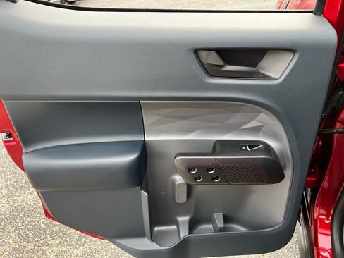 New 2026 Ford Maverick Lariat w/ Black Appearance Package image 18