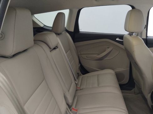 Used 2016 Ford Escape SE w/ SE Leather Comfort Package FWD image 19