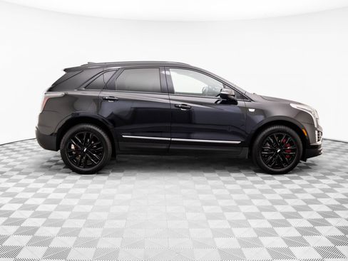Certified 2023 Cadillac XT5 Sportv AWD/4WD image 7