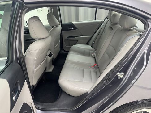 Used 2016 Honda Accord EX-L image 12