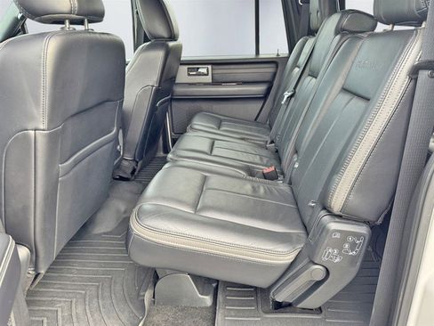 Used 2017 Ford Expedition EL Platinum AWD/4WD image 25