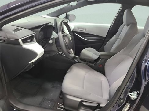 Used 2023 Toyota Corolla SE FWD image 16