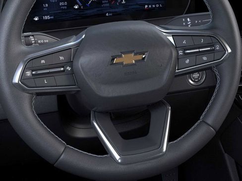 New 2026 Chevrolet Traverse LT w/ Driver Confidence Package AWD/4WD image 19