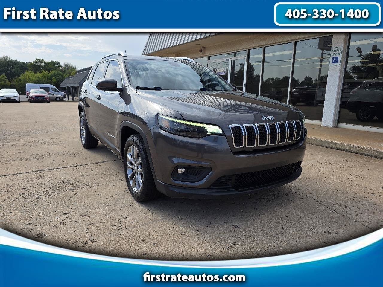 Used 2020 Jeep Cherokee Latitude Plus w/ Cold Weather Group FWD image 1