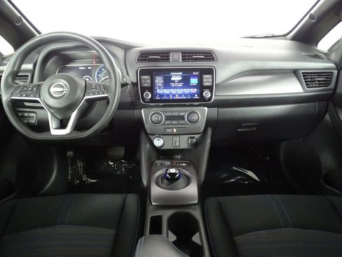 Used 2023 Nissan Leaf S image 27