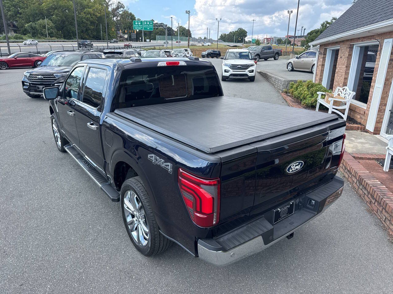 Used 2024 Ford F150 Lariat w/ Equipment Group 502A High AWD/4WD image 14