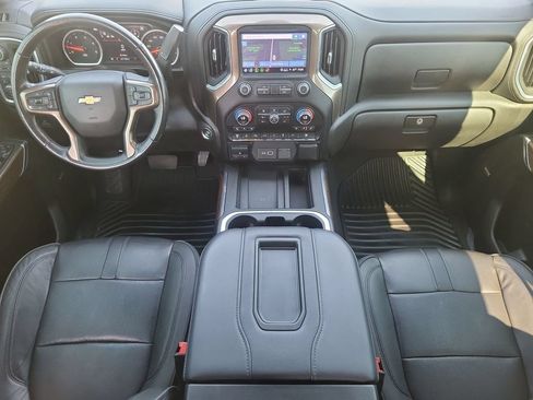 Used 2022 Chevrolet Silverado 2500 High Country w/ Technology Package AWD/4WD image 26