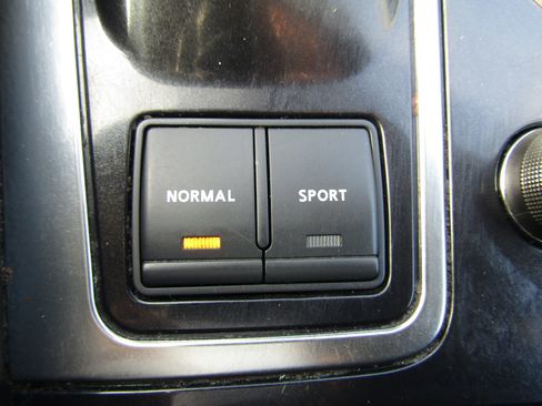 Used 2017 Nissan Maxima Platinum image 31