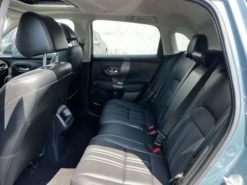 Used 2024 Honda HR-V EX-L image 9
