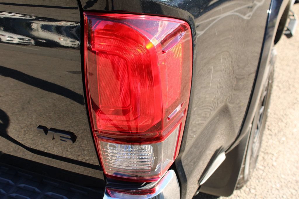 Used 2020 Toyota Tacoma SR5 RWD image 9