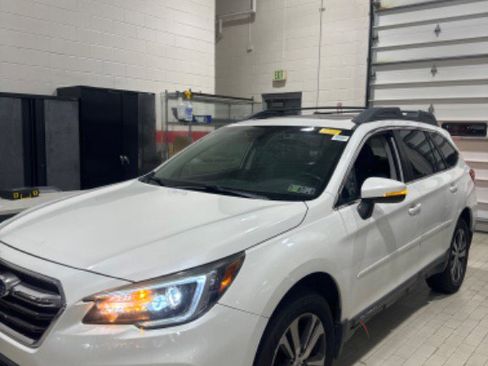 Used 2018 Subaru Outback 2.5i Limited image 39