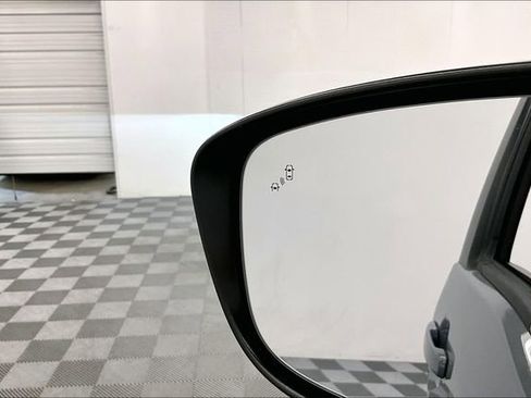 New 2026 Nissan Frontier SV w/ Tow Package image 31