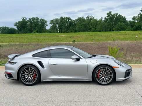Used 2021 Porsche 911 Turbo S AWD/4WD image 36