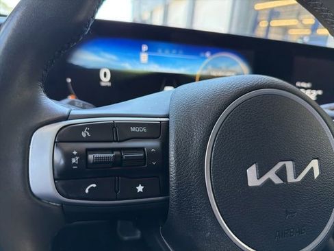 Used 2024 Kia Sportage SX FWD image 28