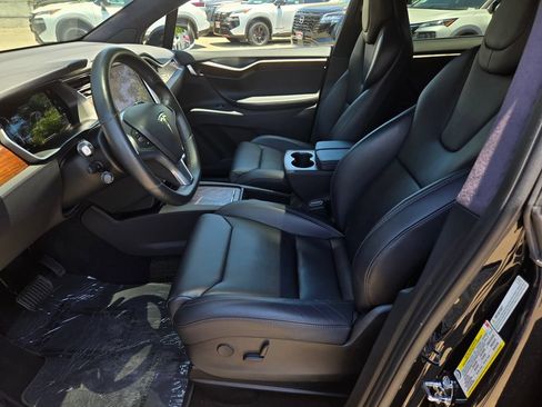 Used 2018 Tesla Model X 75D AWD/4WD image 19