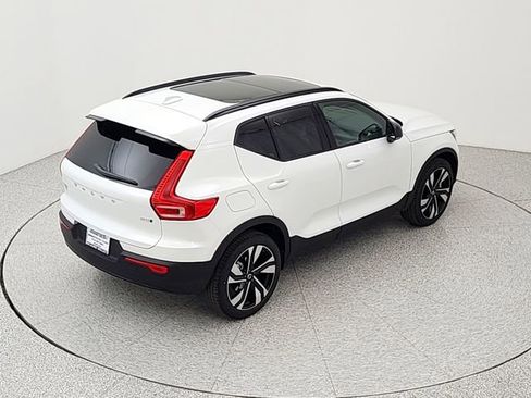 New 2026 Volvo XC40 B5 Ultra w/ Climate Package AWD/4WD image 30