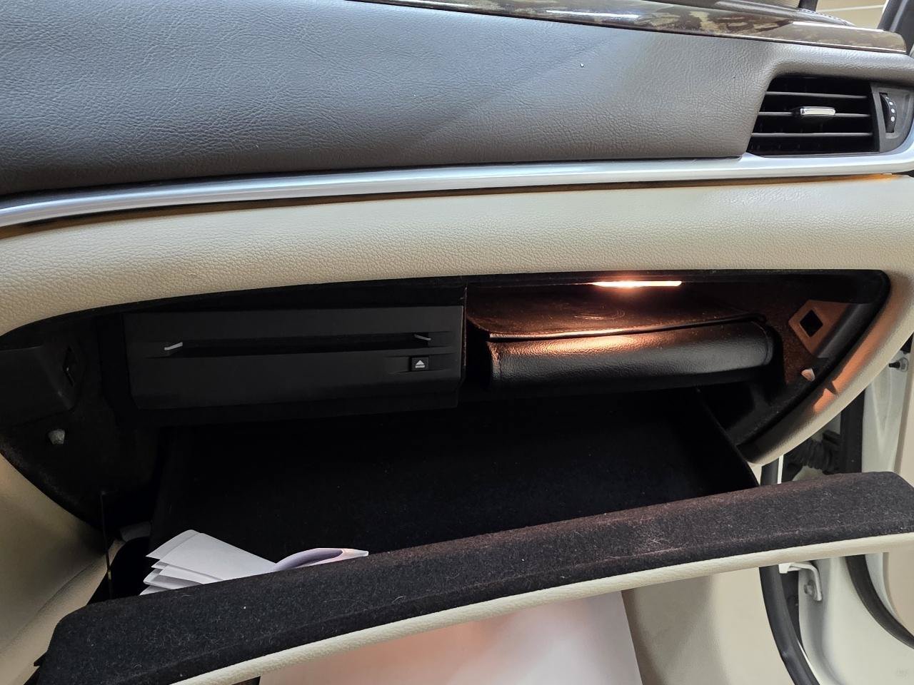 Used 2013 Cadillac XTS Luxury FWD image 37