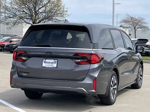 New 2026 Honda Odyssey EX-L image 4