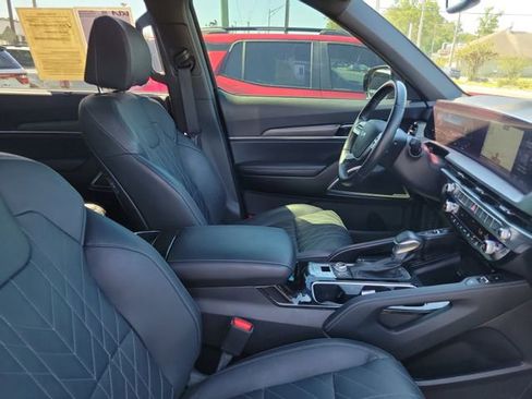 Used 2024 Kia Telluride SX X-Line AWD/4WD image 38