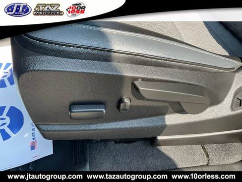 Used 2020 Chevrolet Colorado Z71 RWD image 11