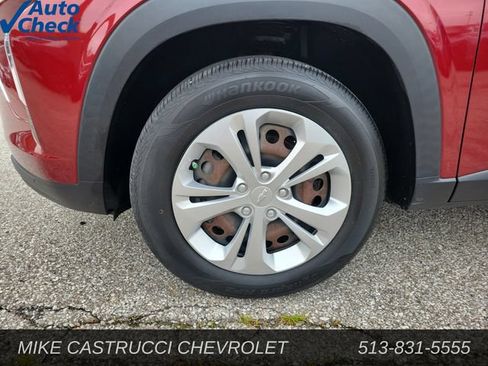 Used 2024 Chevrolet Trax LS FWD image 9