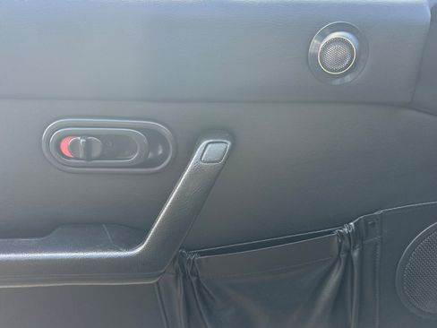 Used 1997 MAZDA MX-5 Miata image 12