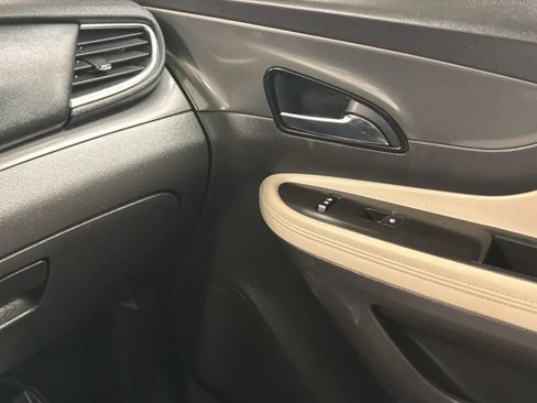 Used 2018 Buick Encore Preferred FWD image 16