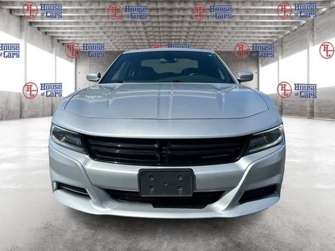 Used 2021 Dodge Charger SXT w/ Leather Interior Group image 2