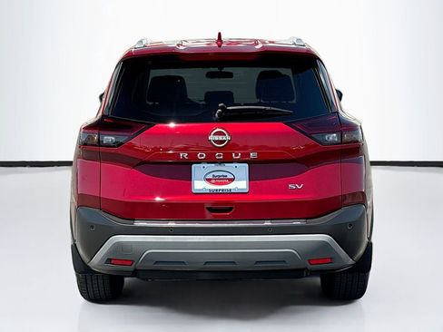 Used 2023 Nissan Rogue SV w/ SV Premium B Package FWD image 6