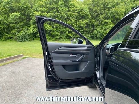 Used 2025 MAZDA CX-50 AWD 2.5 Hybrid w/ Premium Pkg image 13