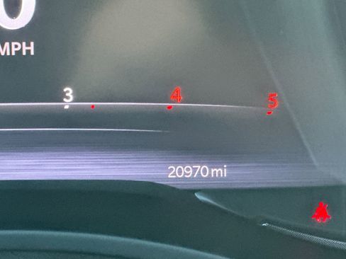 Used 2024 RAM 2500 Limited image 15